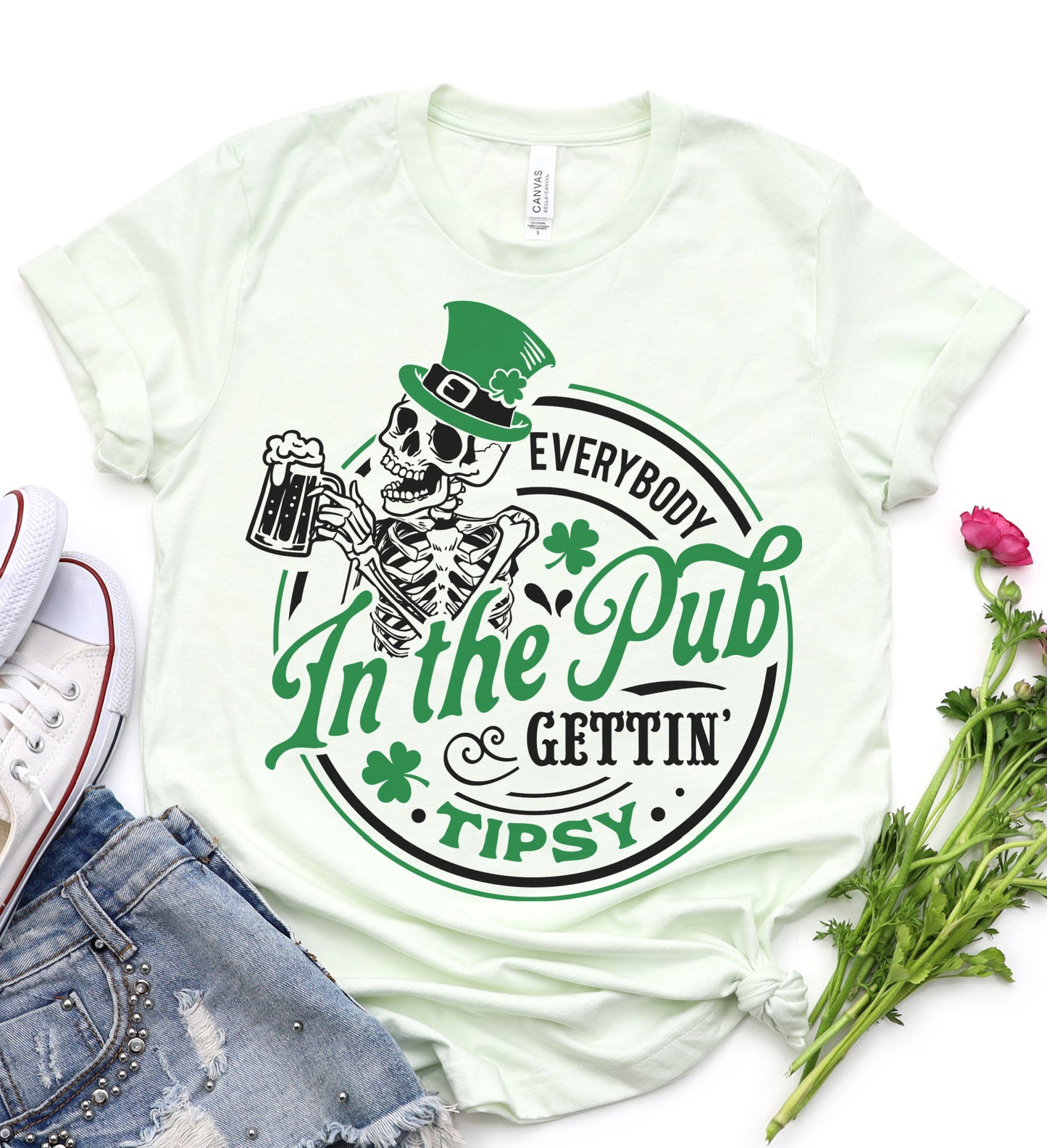 Saint Patrick's T-Shirt Everybody In the Pub Gettin Tipsy T-Shirt Leprechaun Day Tshirt St Pattys Tee Soft Print Shirt Funny Sarcastic T-Shirt Sublimation Print Tshirt