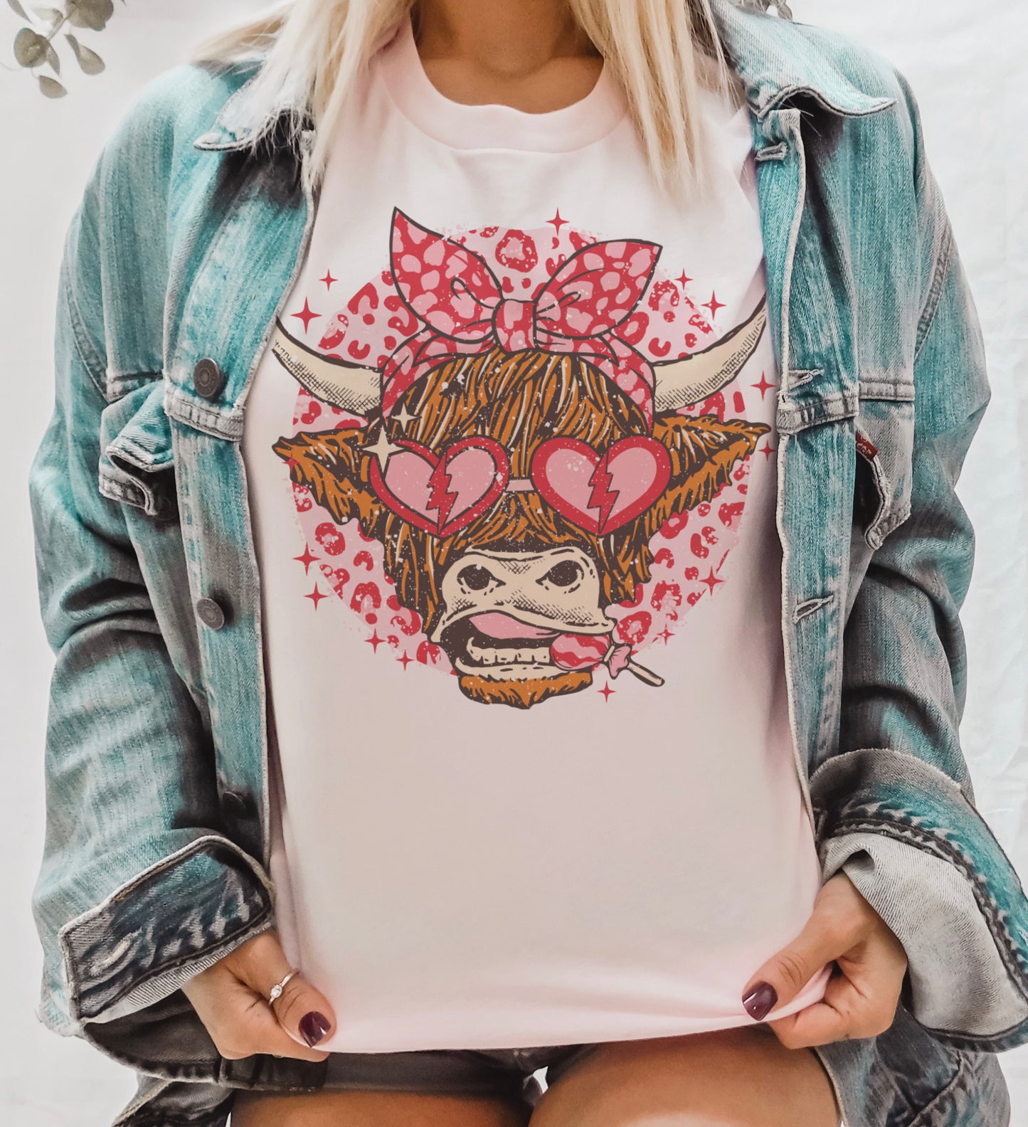 Pink Leopard Print Highland Cow Short Sleeve T-Shirt