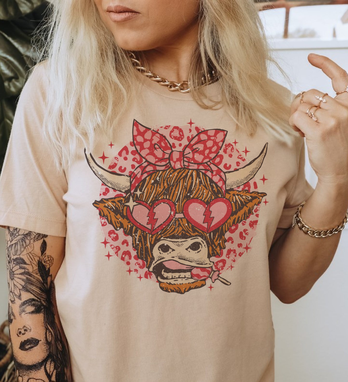 Pink Leopard Print Highland Cow Short Sleeve T-Shirt