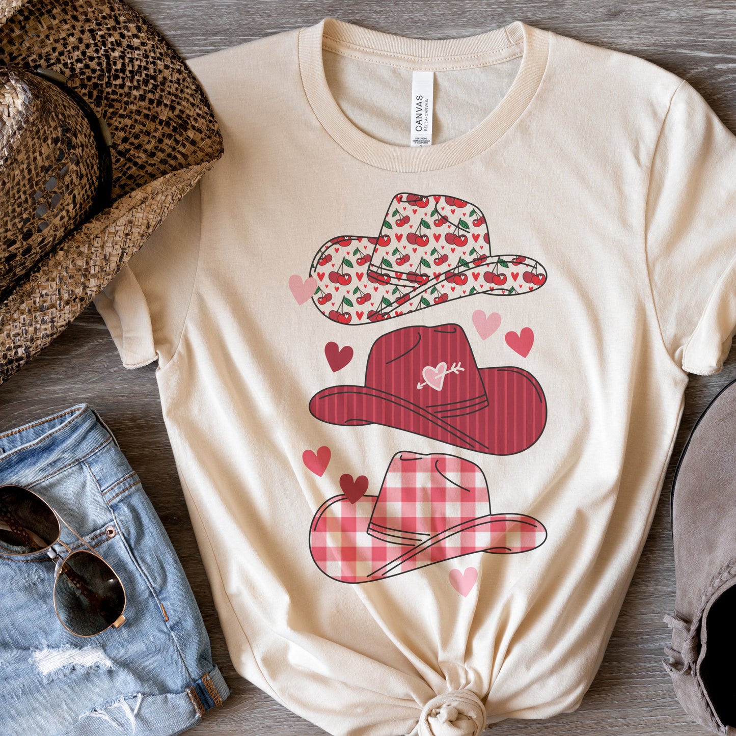 Cowboy Hat T-Shirt Cowgirl Pink Hat Country Tee Country Southern Shirt Soft Print T-Shirt