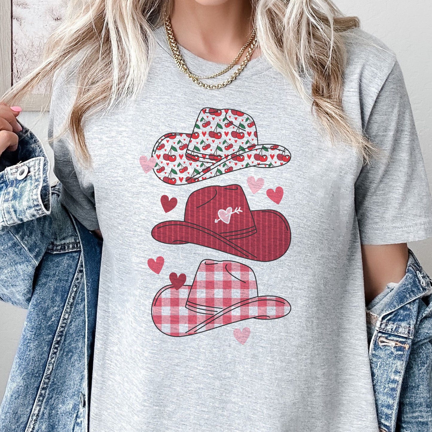 Cowboy Hat T-Shirt Cowgirl Pink Hat Country Tee Country Southern Shirt Soft Print T-Shirt