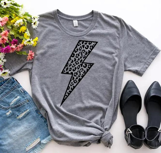 Leopard Bolt T-shirt Black Leopard Tshirt Bolt Boho Tee Black Bolt T-shirt Leopard Boho Tshirt Retro Bolt Tee Black Leopard T-shirt