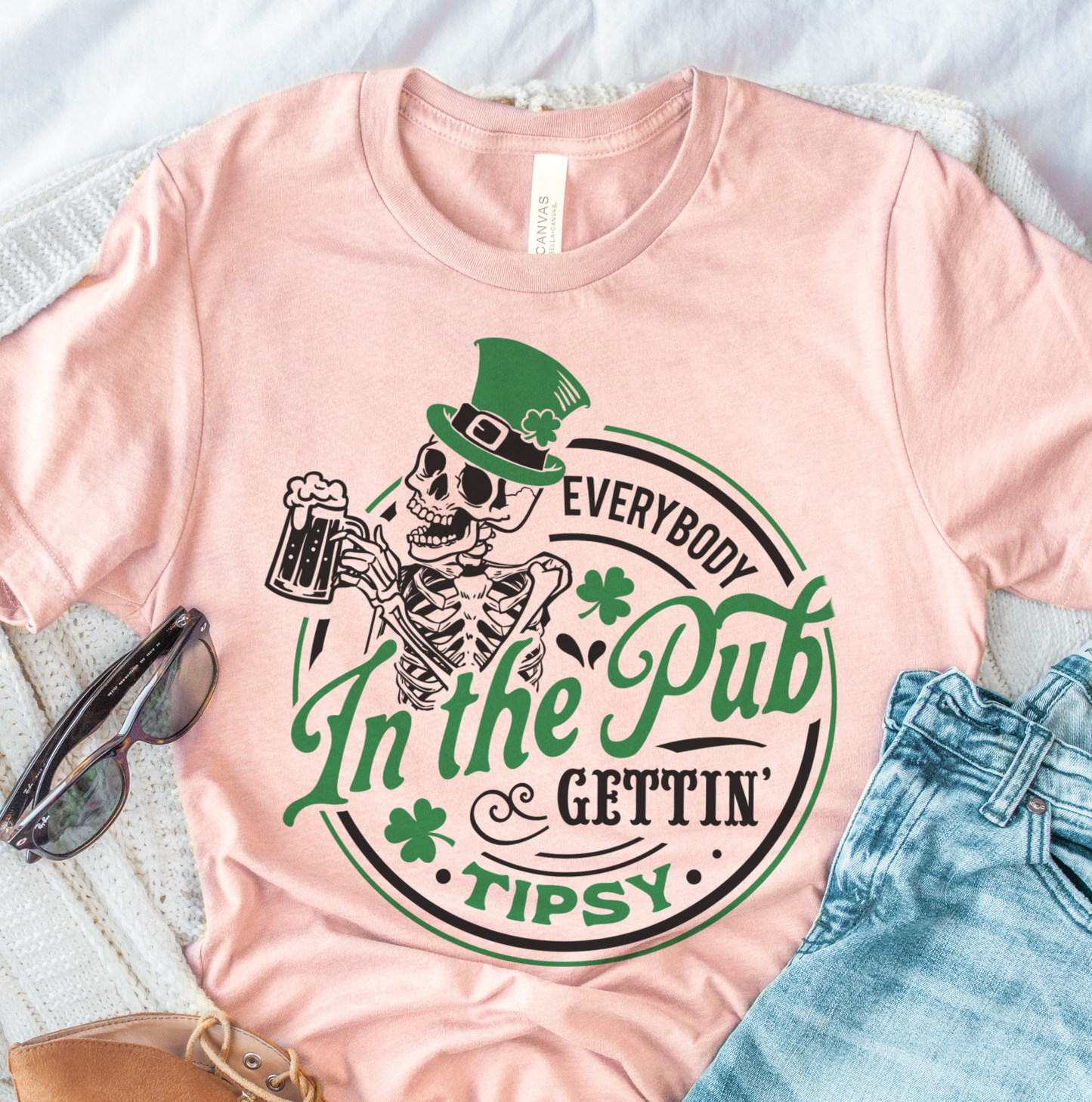 Saint Patrick's T-Shirt Everybody In the Pub Gettin Tipsy T-Shirt Leprechaun Day Tshirt St Pattys Tee Soft Print Shirt Funny Sarcastic T-Shirt Sublimation Print Tshirt